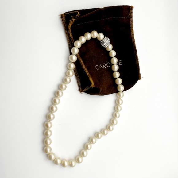 CAROLEE LUX Faux Pearls - Picture 2 of 8